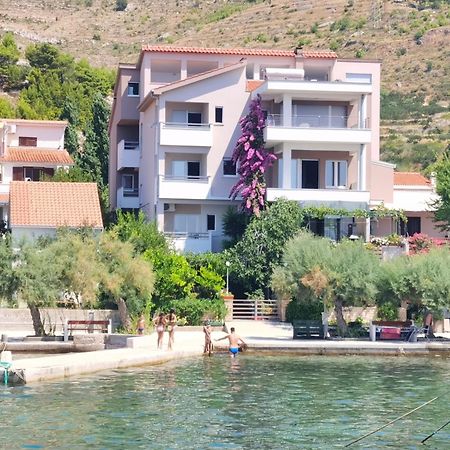 Beach House - Apartments Ana Duće Eksteriør bilde