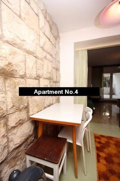 Beach House - Apartments Ana Duće Rom bilde