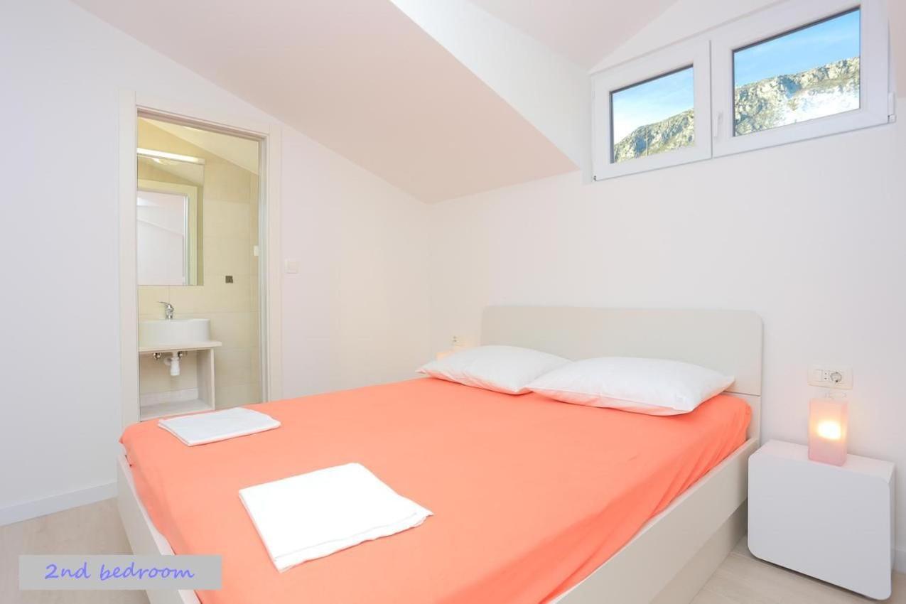 Beach House - Apartments Ana Duće Rom bilde