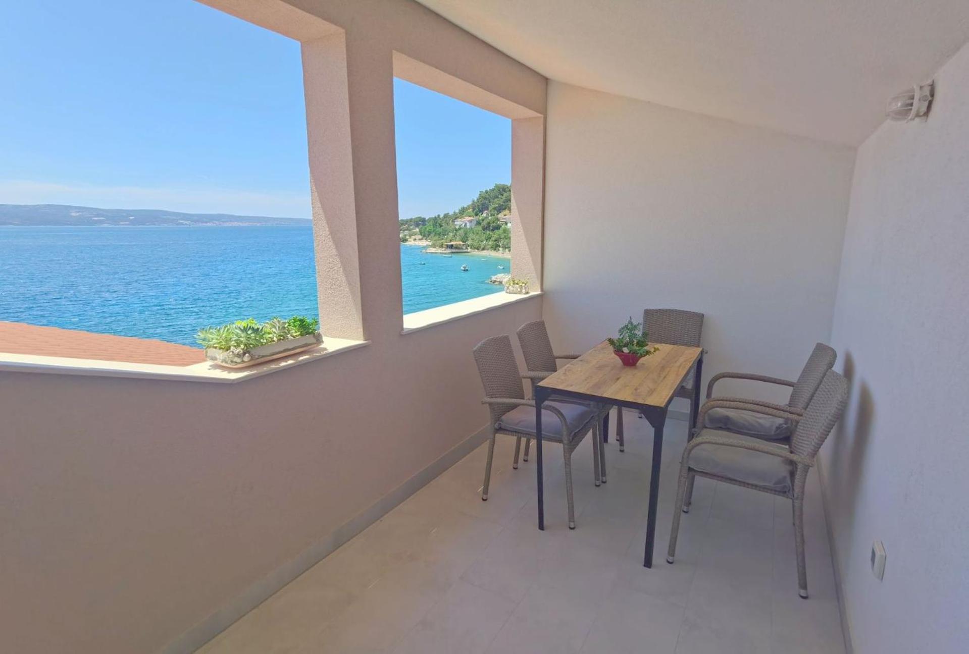 Beach House - Apartments Ana Duće Rom bilde