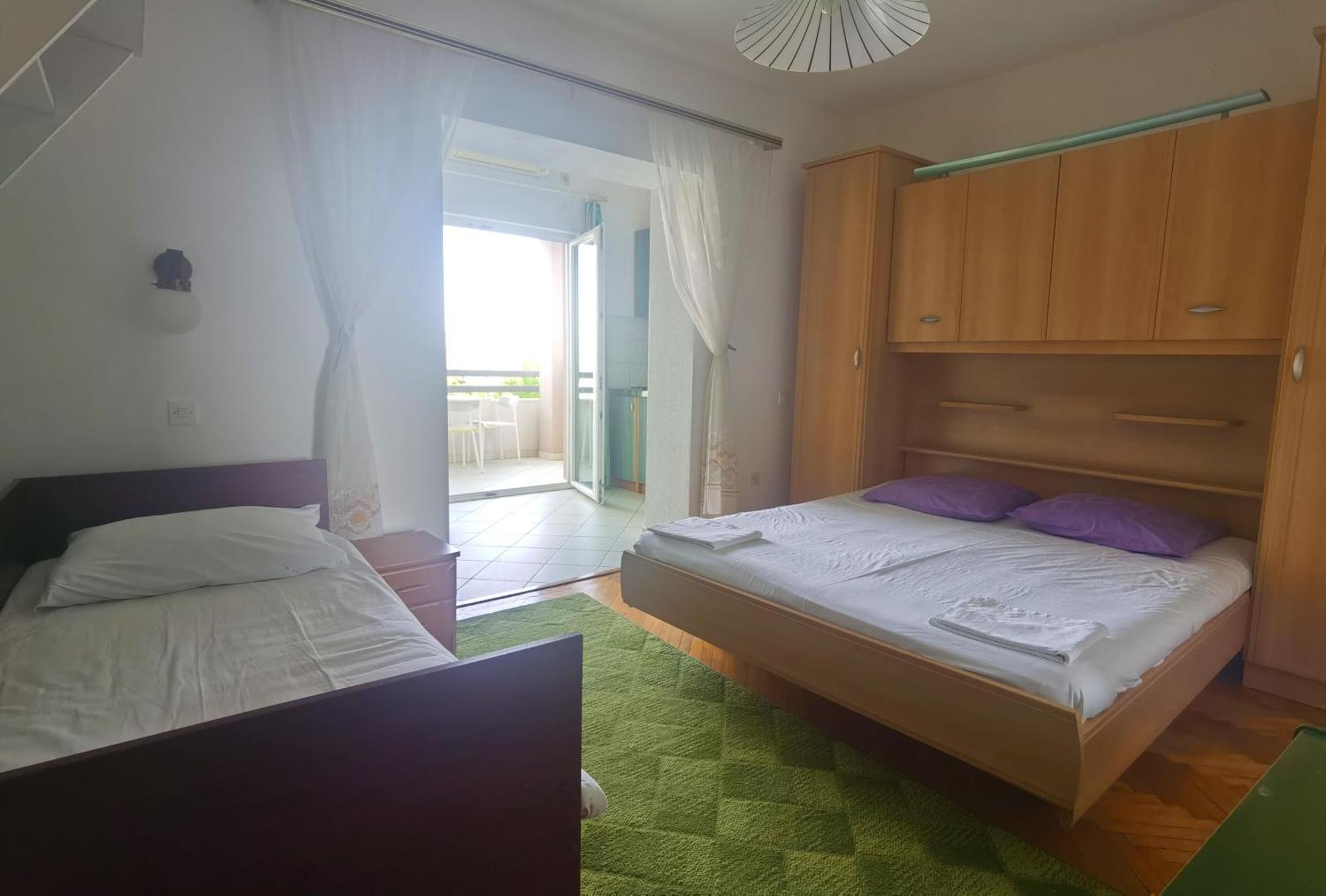 Beach House - Apartments Ana Duće Rom bilde