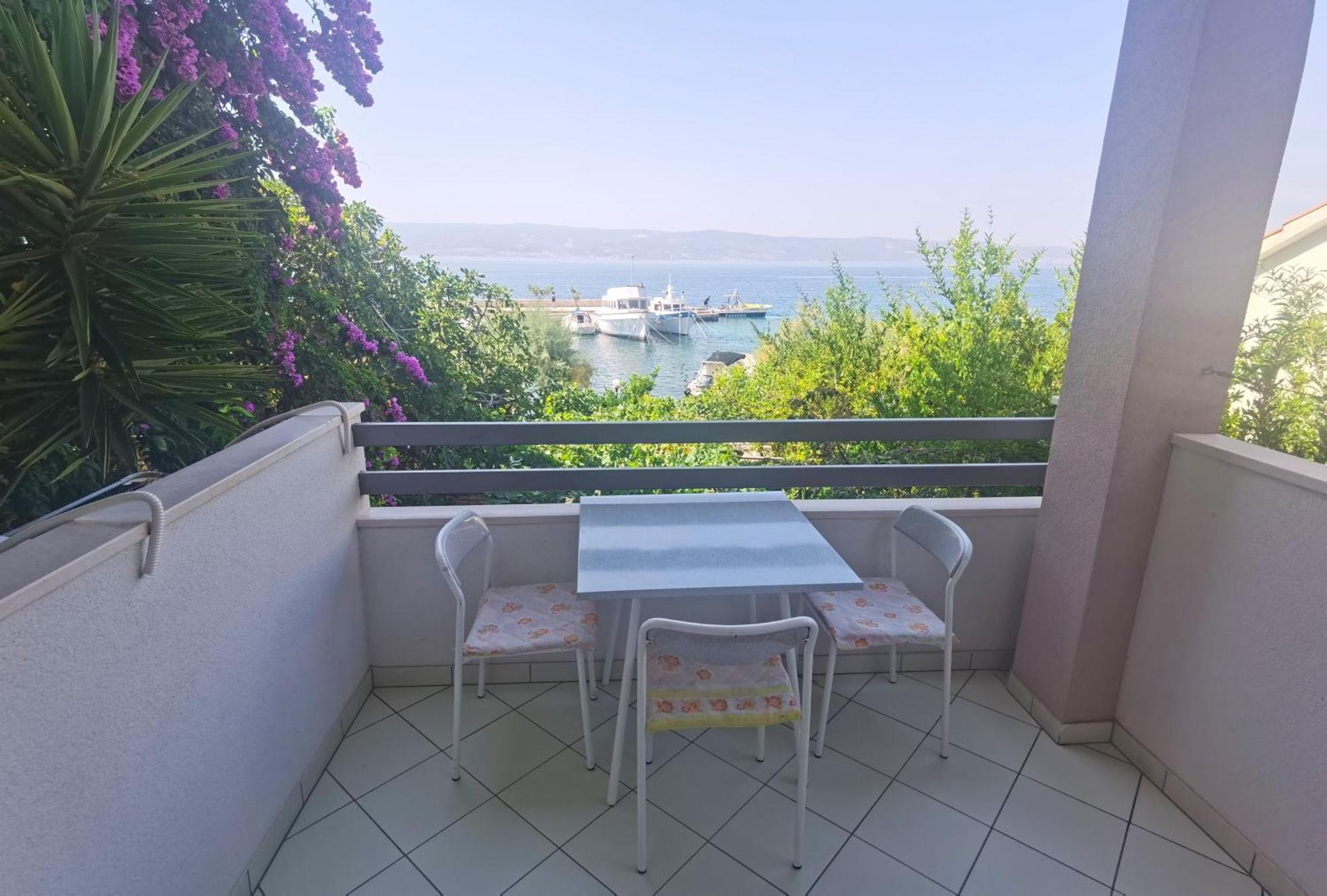 Beach House - Apartments Ana Duće Rom bilde